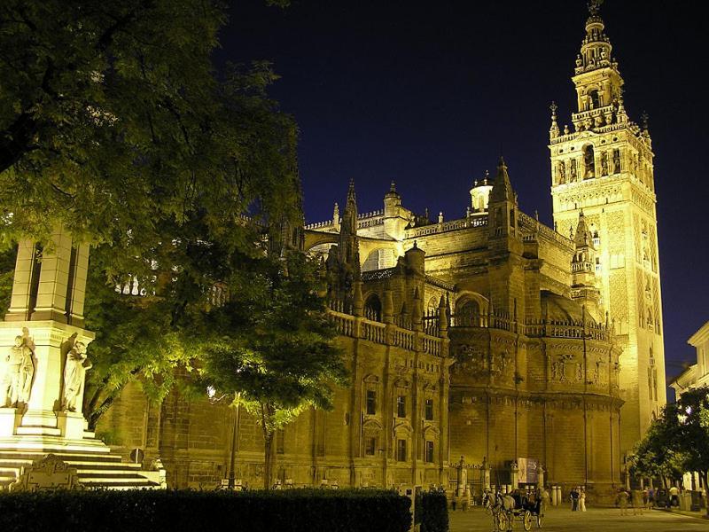 Epicenter II Nuevo Y Lujoso Apto Parking Gratis Perfecta Ubicacion Sevilla Dış mekan fotoğraf